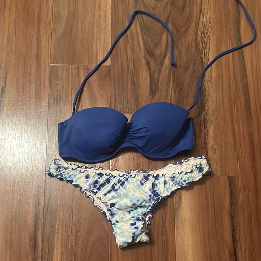 Victoria's Secret Blue Bikini Set with Underwire Top